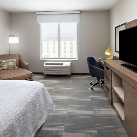 Hampton Inn & Suites San Diego Airport Liberty Station Екстериор снимка