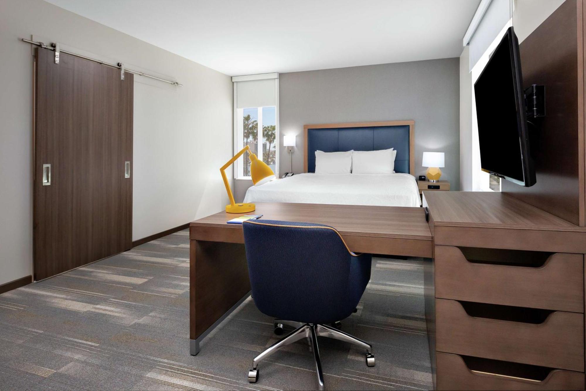 Hampton Inn & Suites San Diego Airport Liberty Station Екстериор снимка